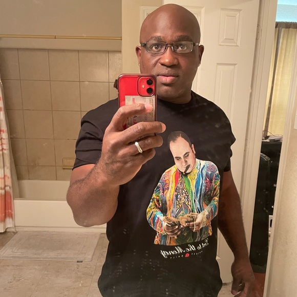 Meet your Posher, Tony - Picture 3 of 4